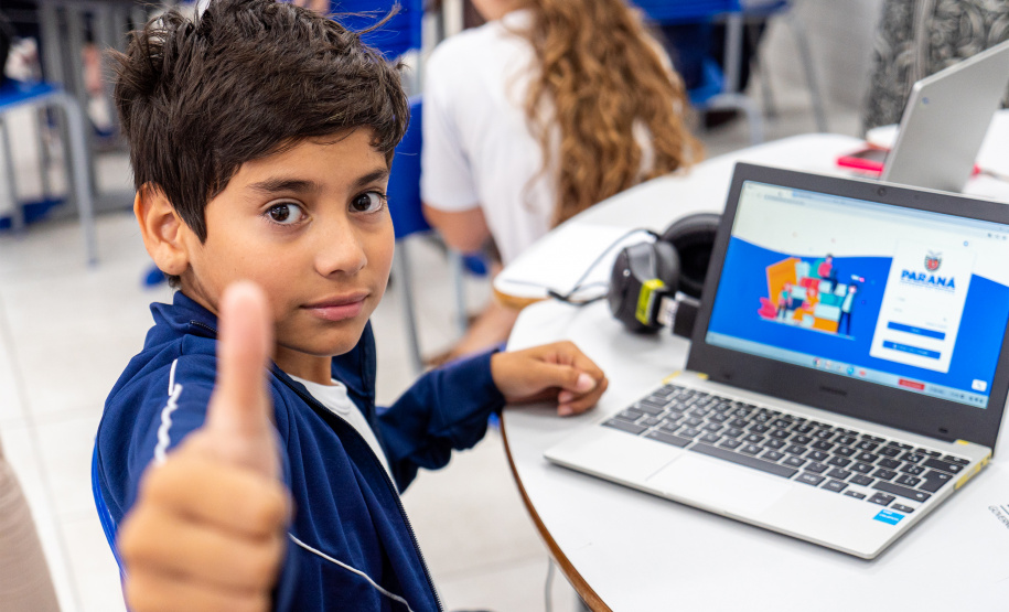 Paraná tem 9 em cada 10 municípios com meta de alfabetização atingida