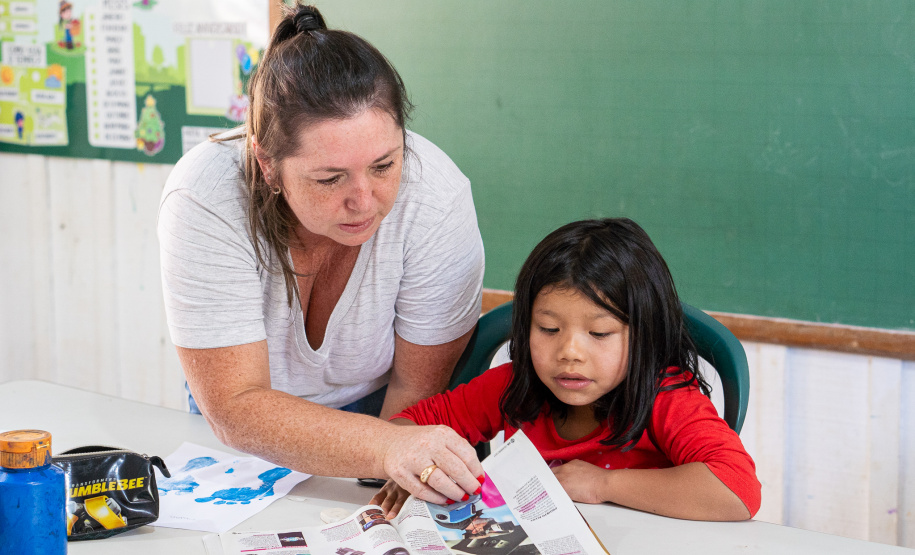 Paraná tem 9 em cada 10 municípios com meta de alfabetização atingida