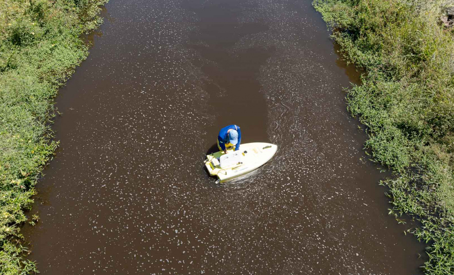 Sanepar usa drone e barco autônomo para garantir eficiência na represa do Miringuava