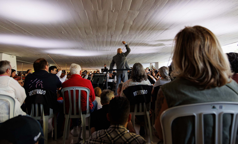 Recorde de público: mais de 3 mil pessoas acompanham concerto da série “Mostly Mozart 2 ” da Orquestra Sinfônica do Paraná no MON