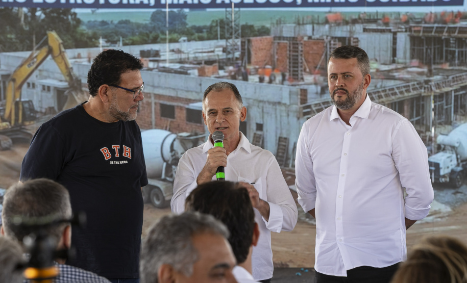 Ratinho Junior anuncia novo hospital de R$ 40 milhões em Paiçandu com centro cirúrgico