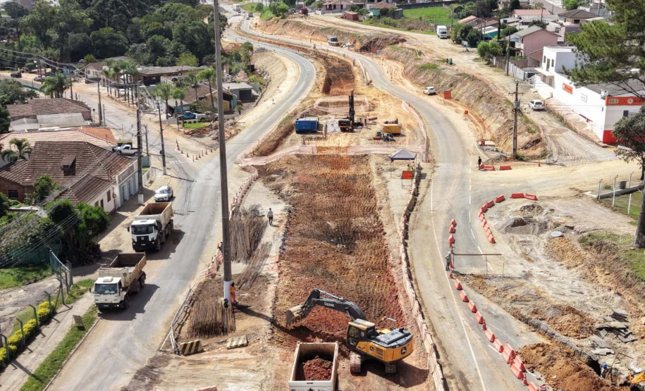 DER - construção do novo viaduto de Palmeira