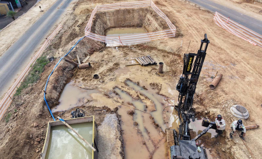 DER - construção do novo viaduto de Palmeira