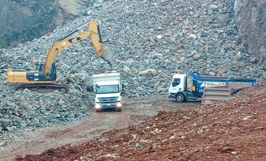 PR-445 entre Lerroville a Irerê