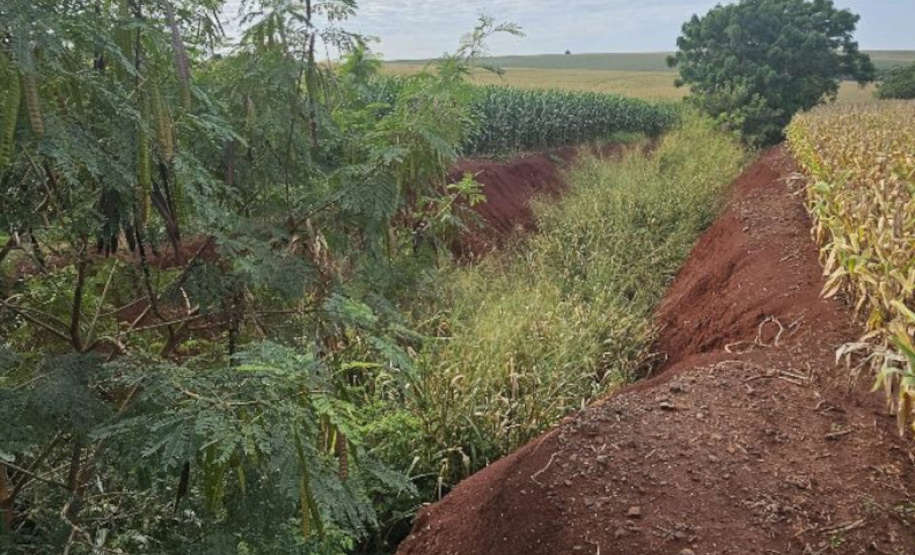 Erosão na PR-552 em Ourizona