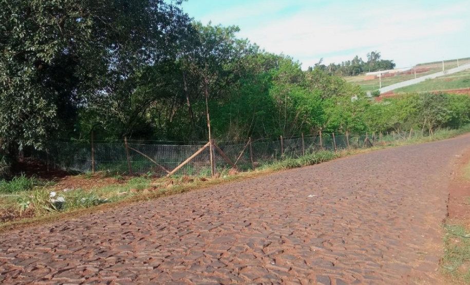 PR-574 entre Cafelândia e Palmitópolis