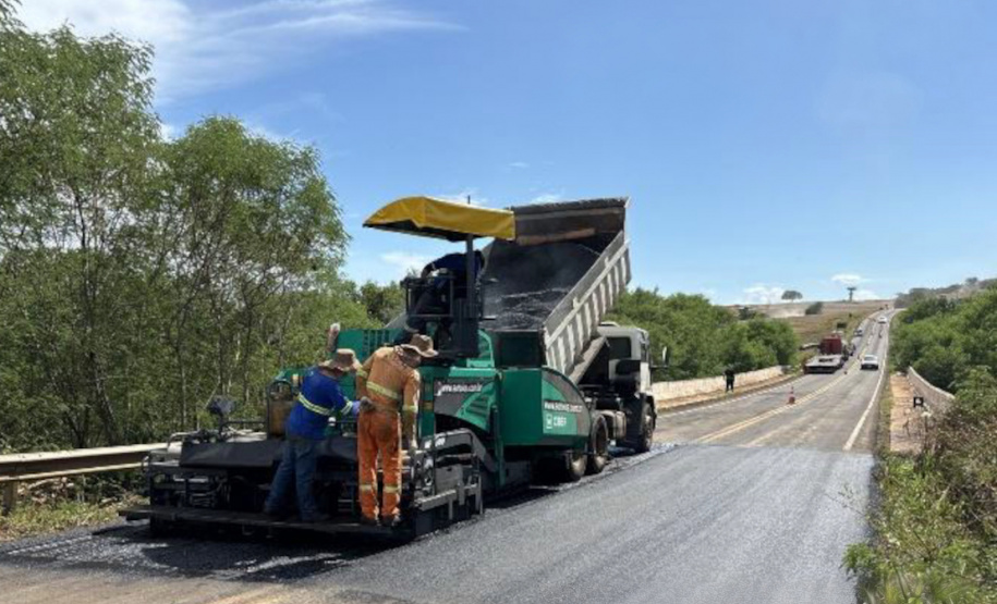 Conservação na PR-650 entre Godoy Moreira e São João do Ivaí