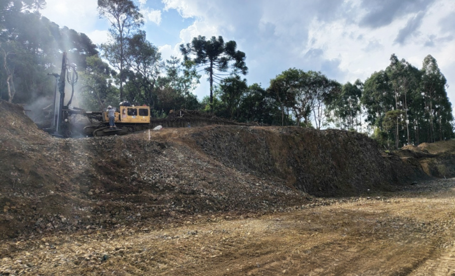 PRC-466 entre Turvo e Palmeirinha