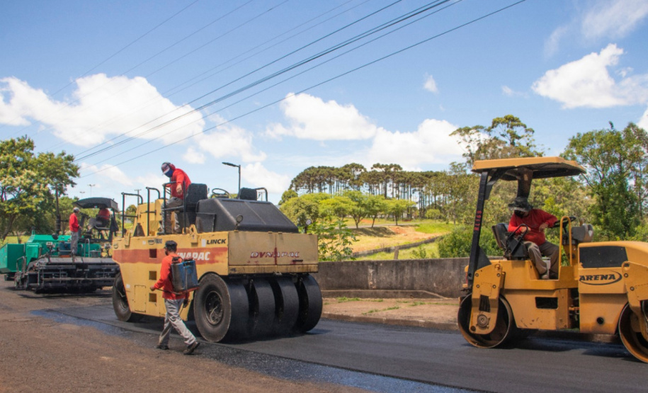 Paraná cria 15,8 mil empregos com carteira assinada em março e supera 56 mil vagas no ano