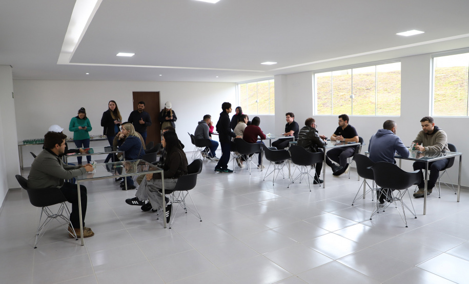 COHAPAR - 1º mód. Resid Cairós em Ctba