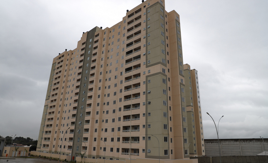 COHAPAR - 1º mód. Resid Cairós em Ctba