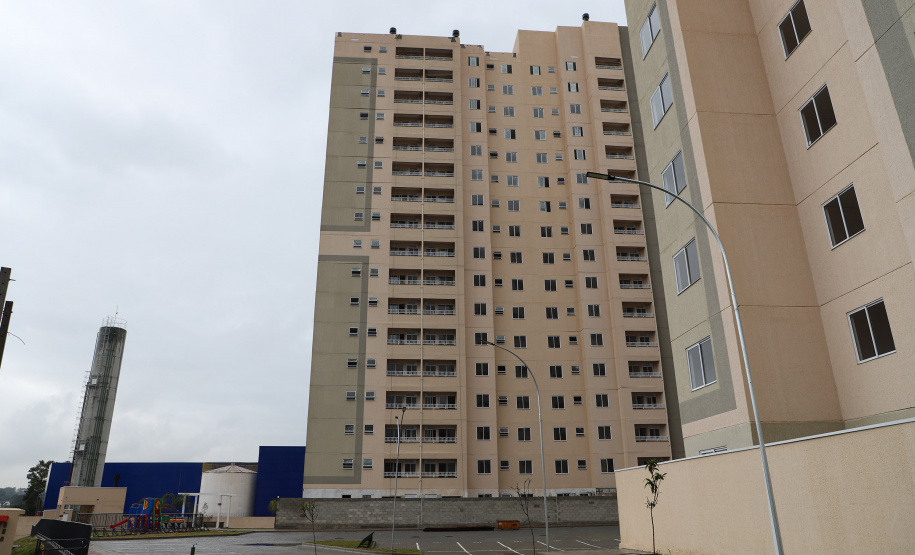 COHAPAR - 1º mód. Resid Cairós em Ctba