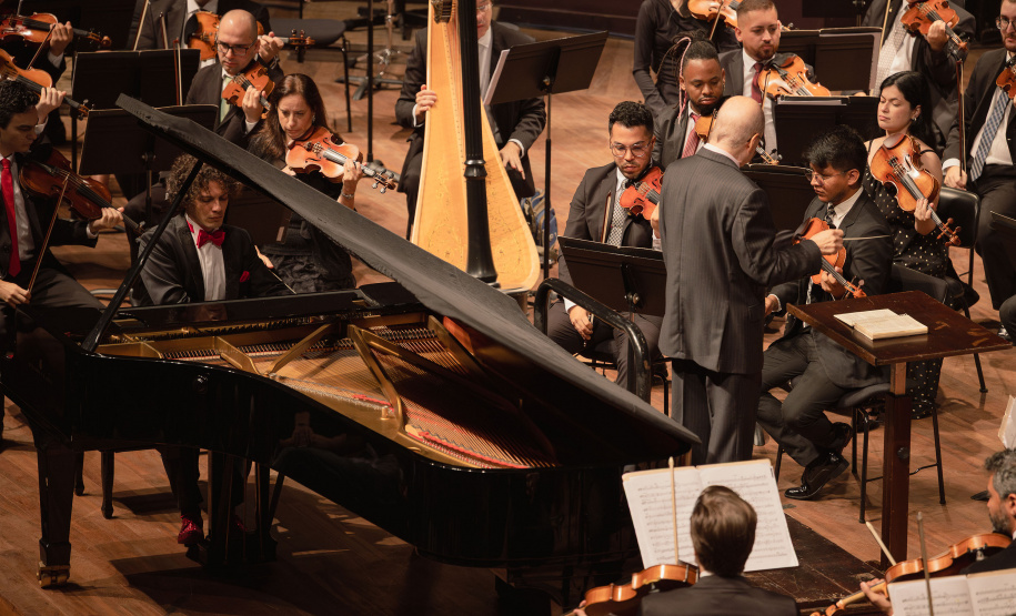 TEATRO GUAÍRA - Orquestra Sinfônica do Paraná celebra o universo de George Gershwin em concertos da Série Ouro