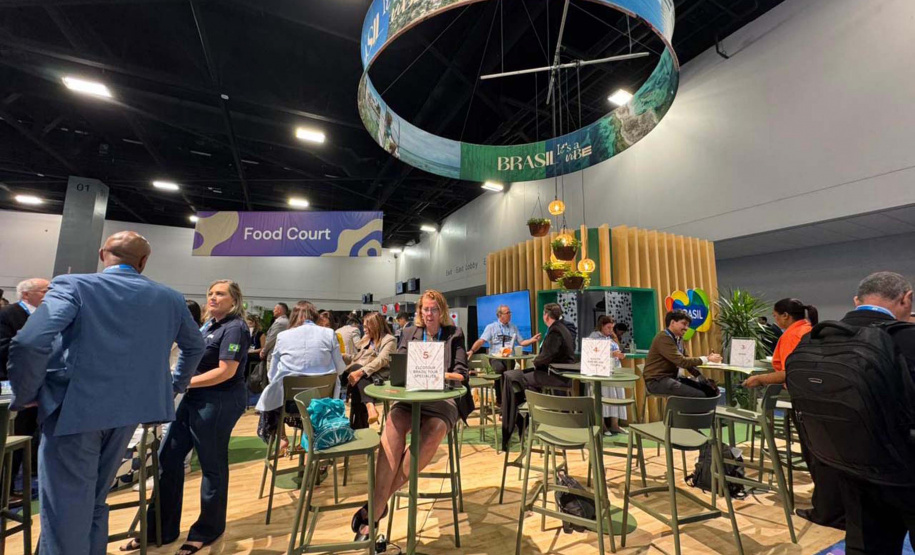 Em Miami, Paraná apresenta seu potencial náutico no maior evento de navios de cruzeiro no mundo