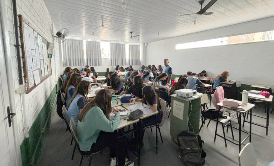 Começa retorno gradativo das aulas presenciais dos alunos do Instituto de Educação de Paranaguá