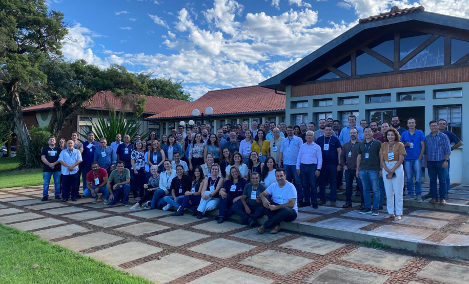 Educação sanitária é tema de workshop promovido pela Adapar em Londrina