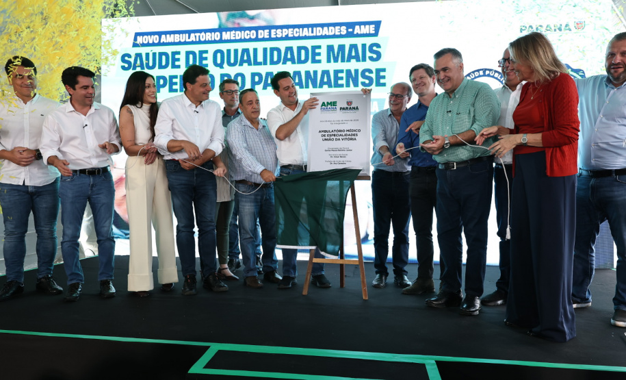 Ratinho Junior inaugura Ambulatório de Especialidades de União da Vitória e anuncia ampliação do Hospital São Camilo