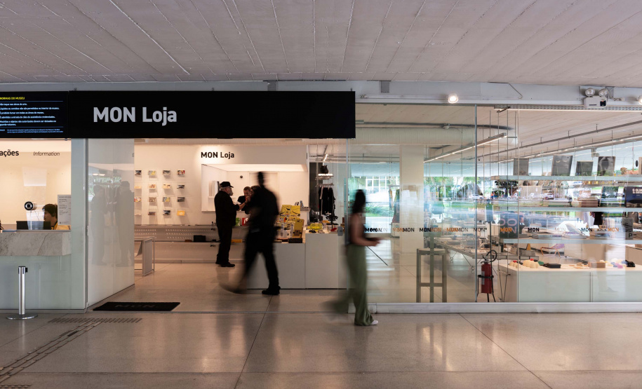 MON lança dois novos catálogos de exposições