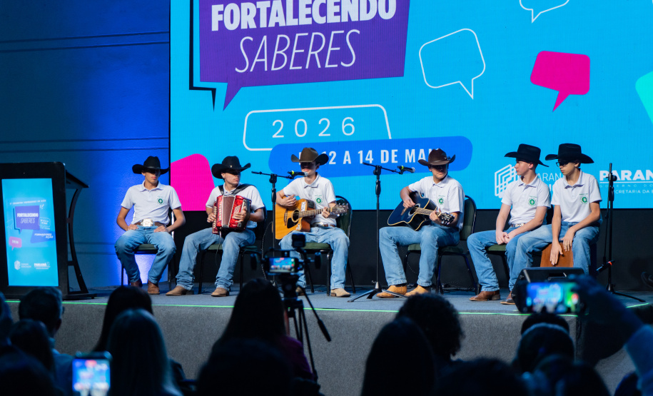 Educação promove 5º Encontro de Formadores em Foz do Iguaçu