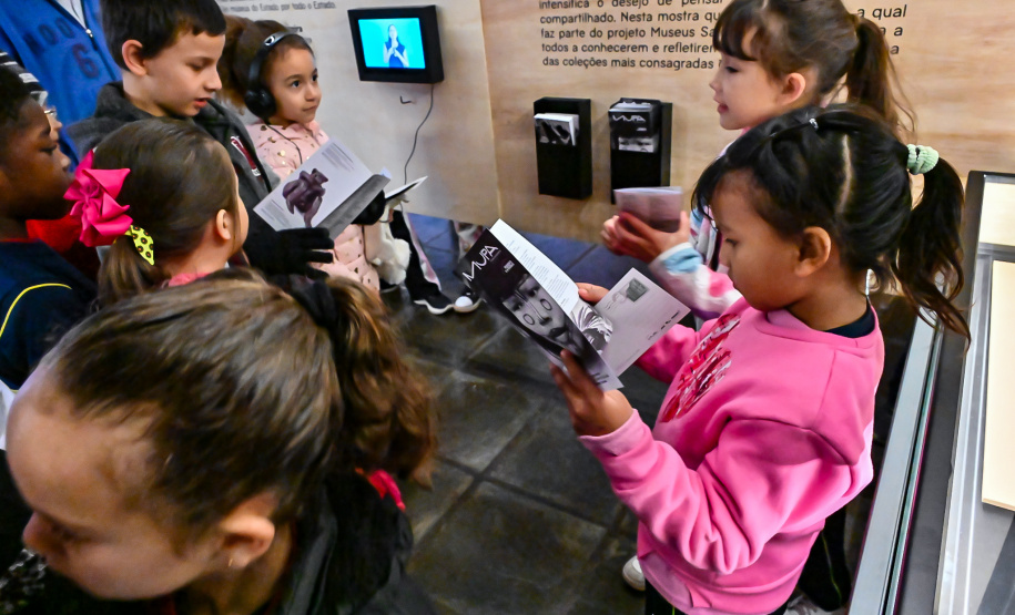 Patrimônio, memória e descoberta: cerca de 200 alunos visitam Museu Satélite MUPA Pato Branco