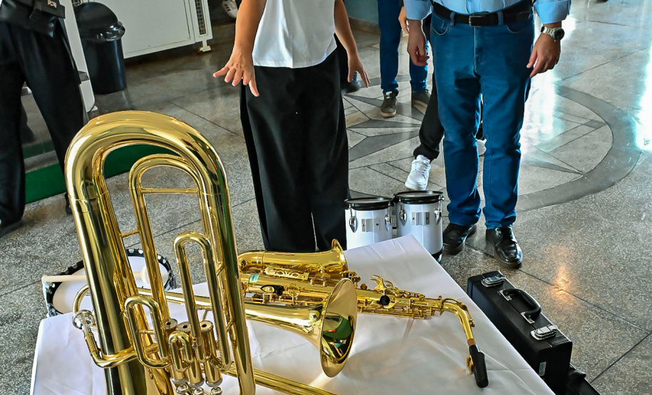 Paraná amplia incentivo à musicalização com entrega de instrumentos em Campo Mourão