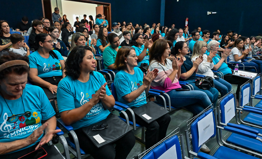Paraná amplia incentivo à musicalização com entrega de instrumentos em Campo Mourão