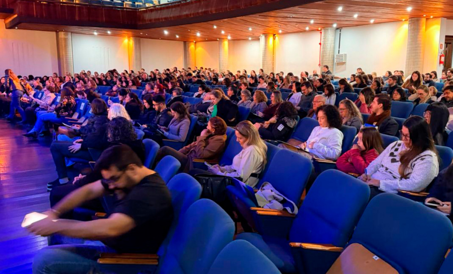 Especialistas discutem avanços, desafios e estratégias de enfrentamento da hanseníase no Paraná