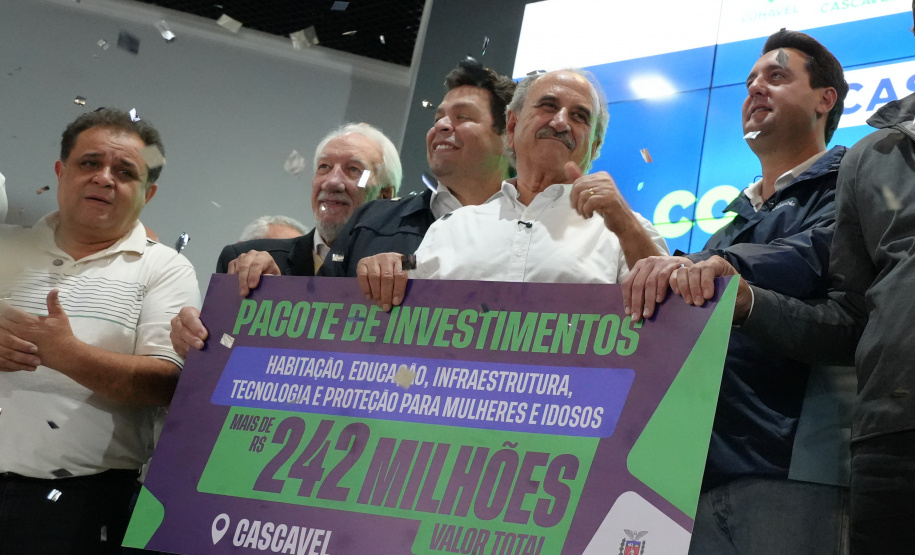Governador autoriza 964 moradias e R$ 242 milhões em novos investimentos para Cascavel