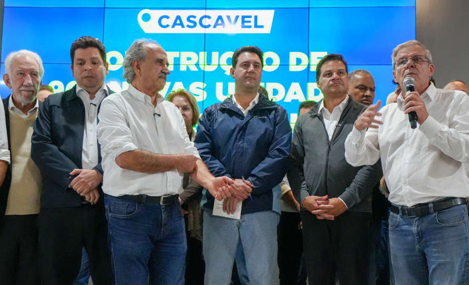 Governador autoriza 964 moradias e R$ 242 milhões em novos investimentos para Cascavel