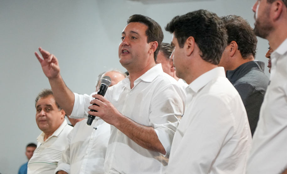 Governador autoriza 964 moradias e R$ 242 milhões em novos investimentos para Cascavel