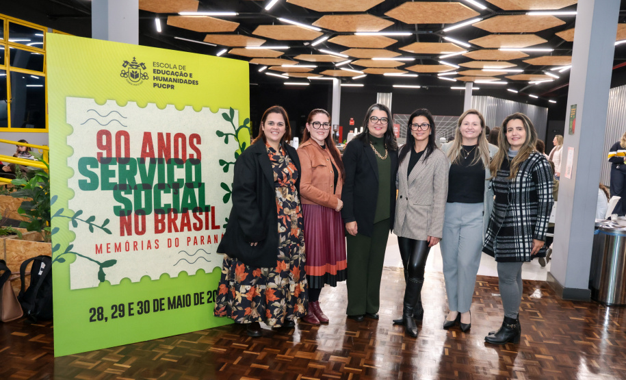 Paraná lança livro com experiências de políticas públicas voltadas às mulheres
