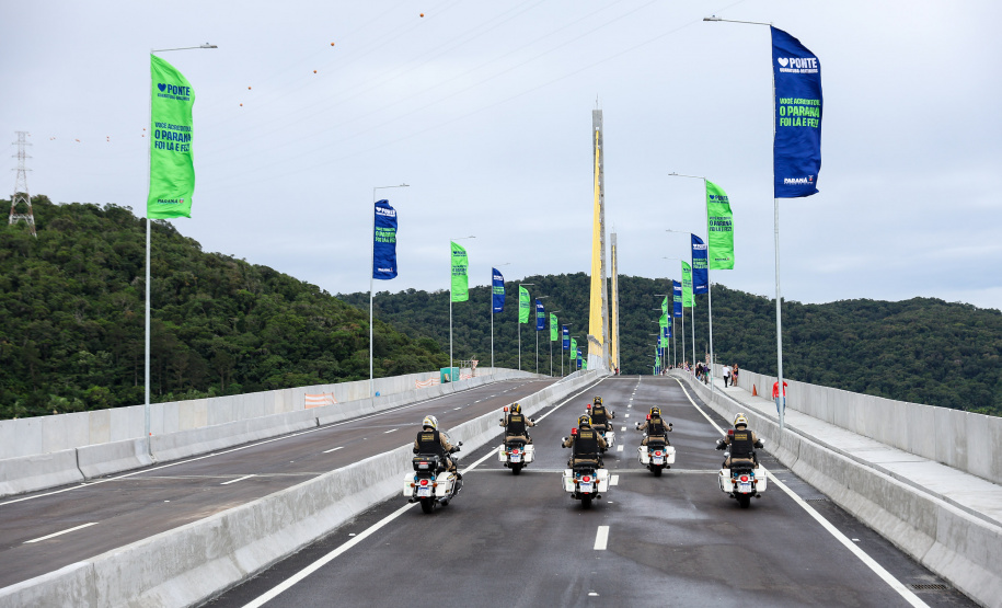 TRÁFEGO PONTE GUARATUBA