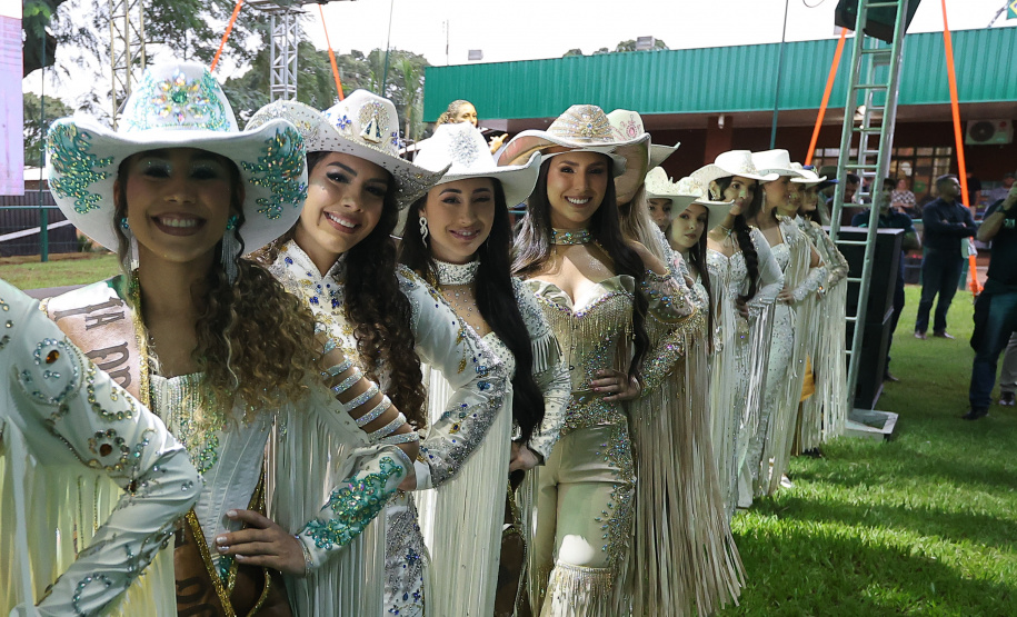 Na Expoingá, governador anuncia R$ 53,8 milhões para ampliar e modernizar parque de exposições