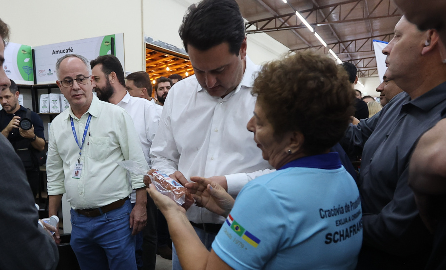 Na Expoingá, governador anuncia R$ 53,8 milhões para ampliar e modernizar parque de exposições