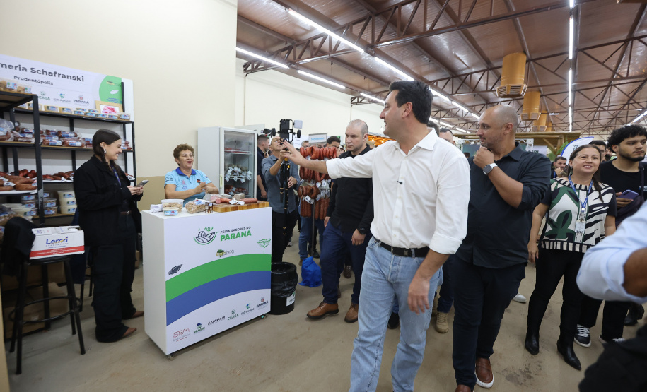 Na Expoingá, governador anuncia R$ 53,8 milhões para ampliar e modernizar parque de exposições