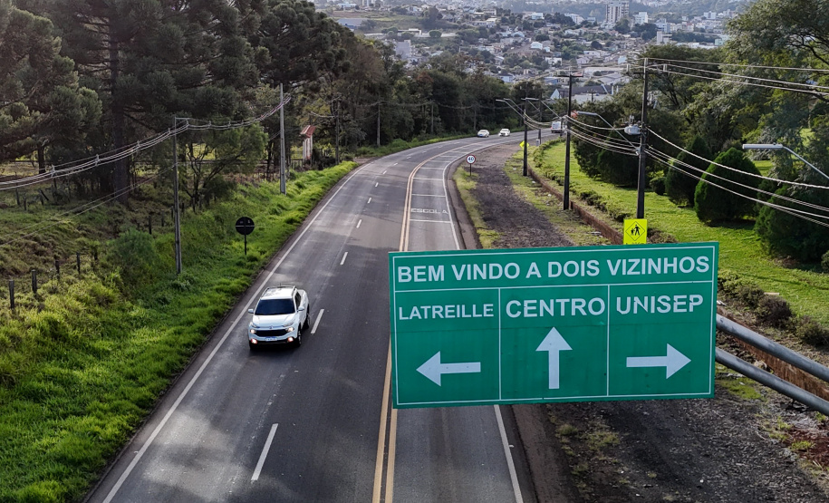 DOIS VIZINHOS CONTORNO SUL