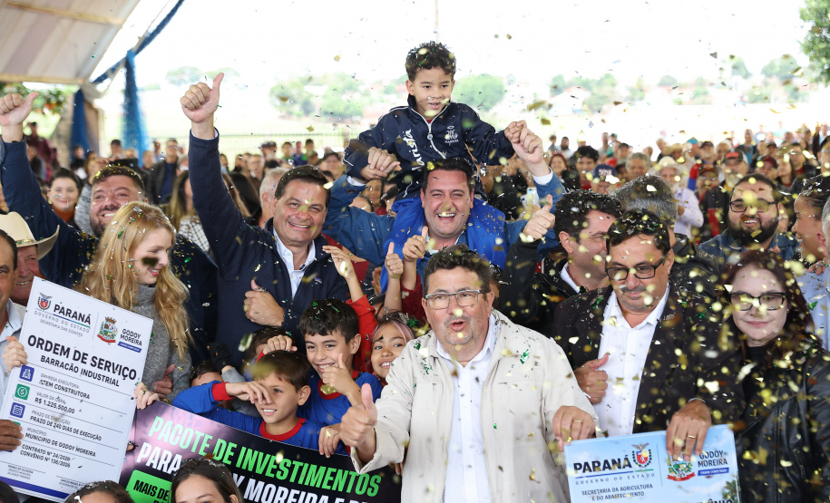 GODOY MOREIRA - COMPLEXO ESPORTIVO