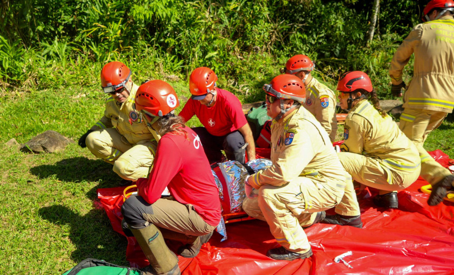 BOMBEIROS