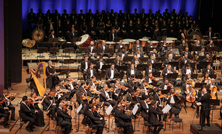 Orquestra Sinfônica do Paraná celebra 41 anos com concerto dedicado a grandes compositores brasileiros
