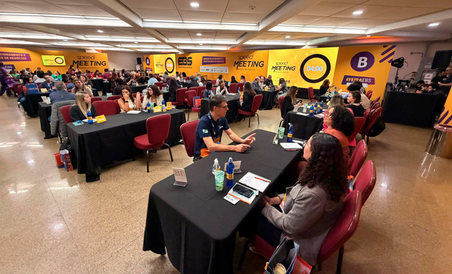 Viaje Paraná amplia contato com empresas do MICE e leva coexpositores ao Evento Business Show