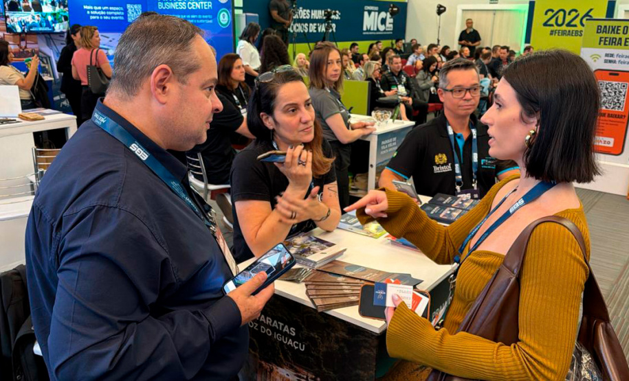 Viaje Paraná amplia contato com empresas do MICE e leva coexpositores ao Evento Business Show