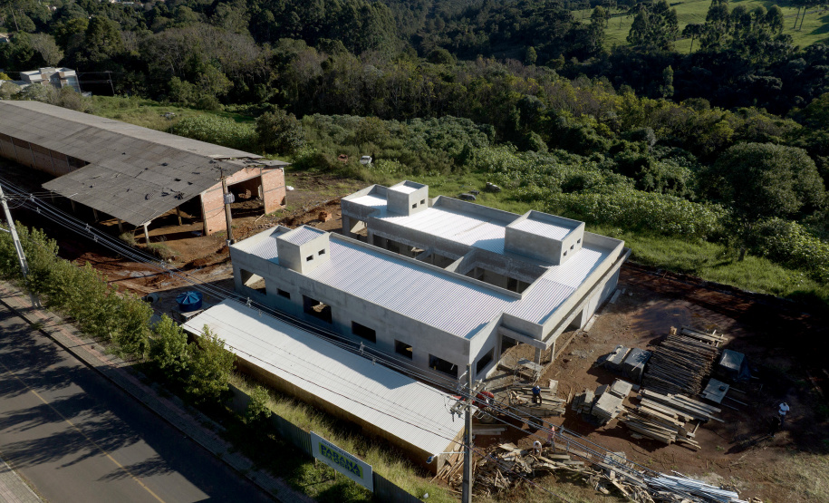 Maior programa de creches do Brasil: Paraná chega a 110 obras para atender primeira infância
