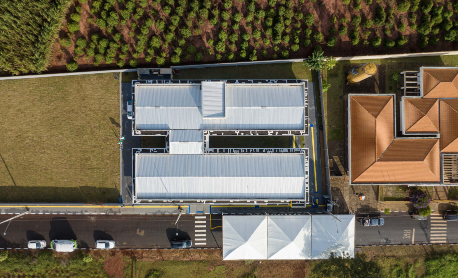 Governador entrega nova APAE e anuncia mais R$ 8 milhões para Prado Ferreira