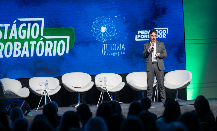 SEED - Educação promove Seminário de Formadores em Foz do Iguaçu