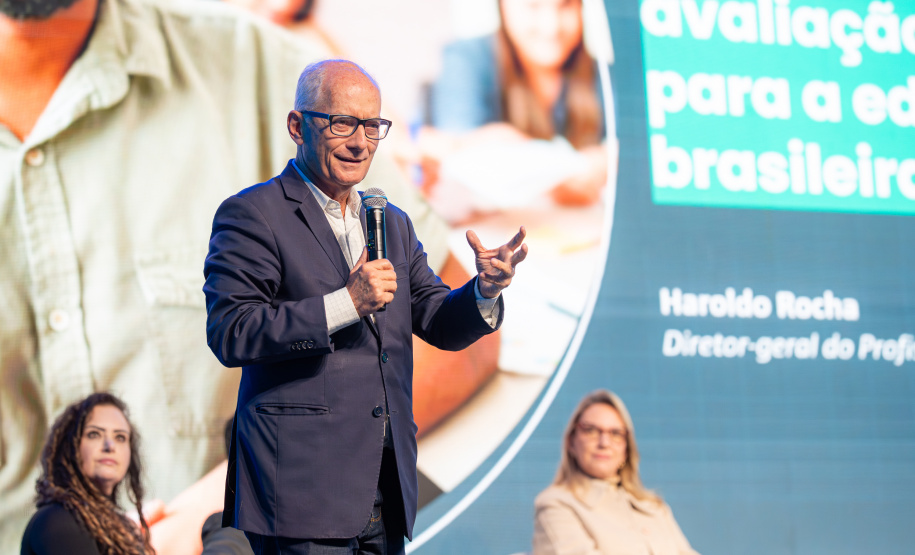 SEED - Educação promove Seminário de Formadores em Foz do Iguaçu