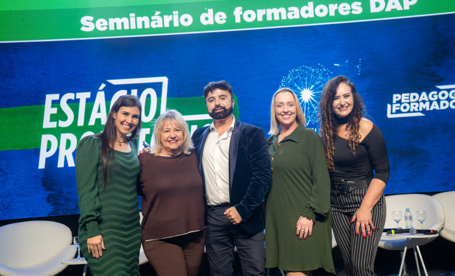 SEED - Educação promove Seminário de Formadores em Foz do Iguaçu