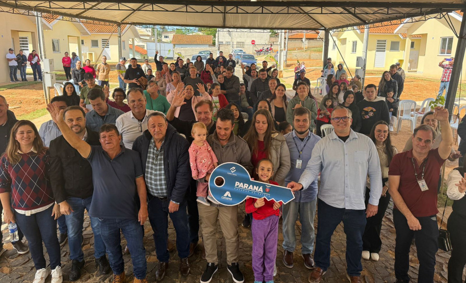 COHAPAR - Entrega Resid Vale Verde em Figueira
