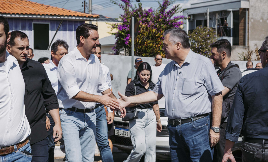 Governador inaugura Centro de Especialidades, ala cirúrgica e anuncia maternidade em Sengés