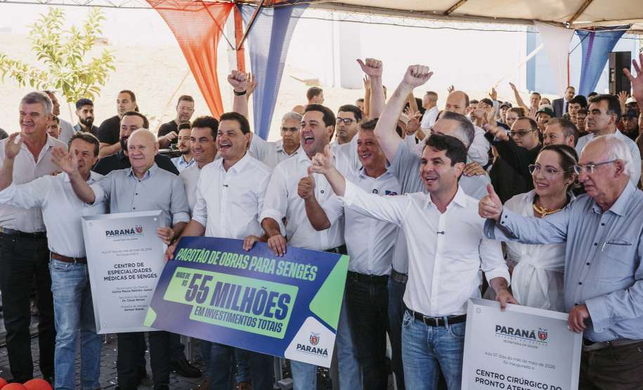 Ratinho Junior anuncia pacote de obras viárias e reforma de escolas em Sengés