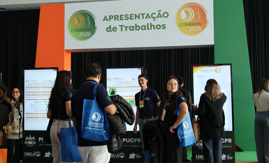 Paraná marca presença em congresso nacional de nutrição